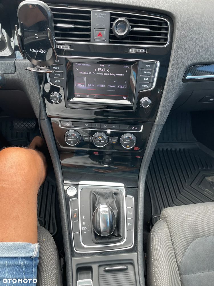 Volkswagen Golf 1.2 TSI Highline DSG - 9