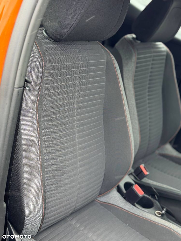 Peugeot 2008 1.5 BlueHDi Active Pack S&S - 12