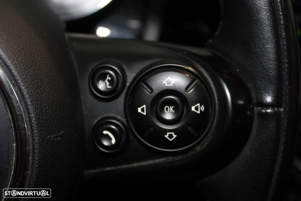 MINI 3 Portas Cooper SE Yours - 17