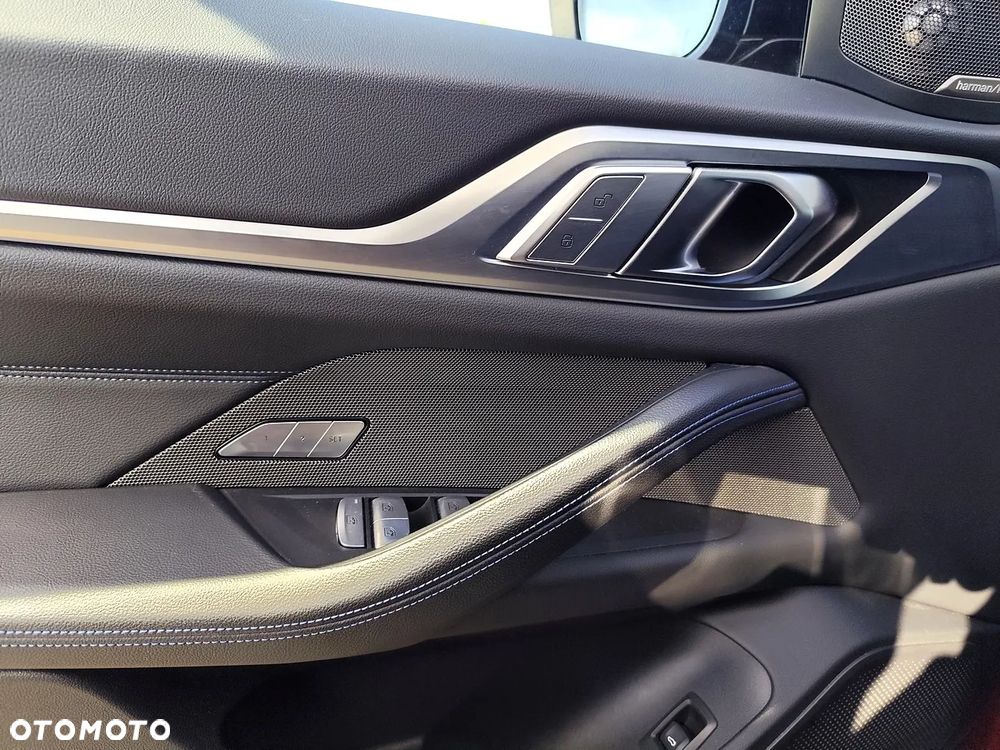 BMW i4 83.9kWh M50 xDrive - 17