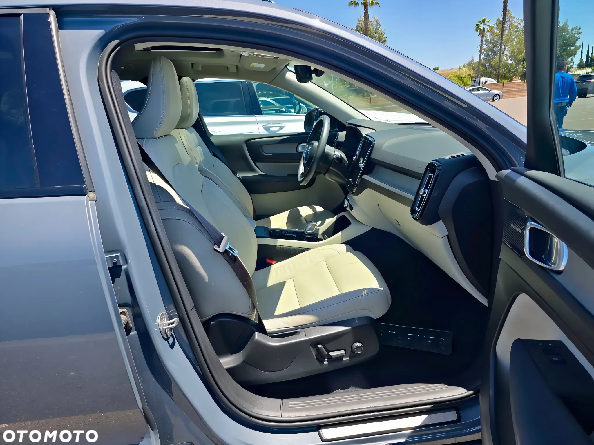 Volvo XC 40 B4 Ultimate Dark - 9