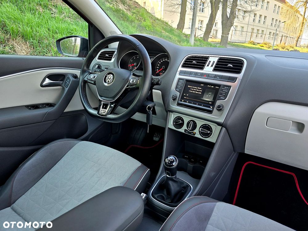 Volkswagen Polo 1.2 TSI BMT Highline Perfectline - 12