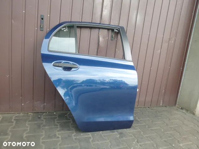 DRZWI PRAWY TYŁ PRAWE TYLNE TOYOTA YARIS II 8P4 05-09 KOMPLETNE - 1