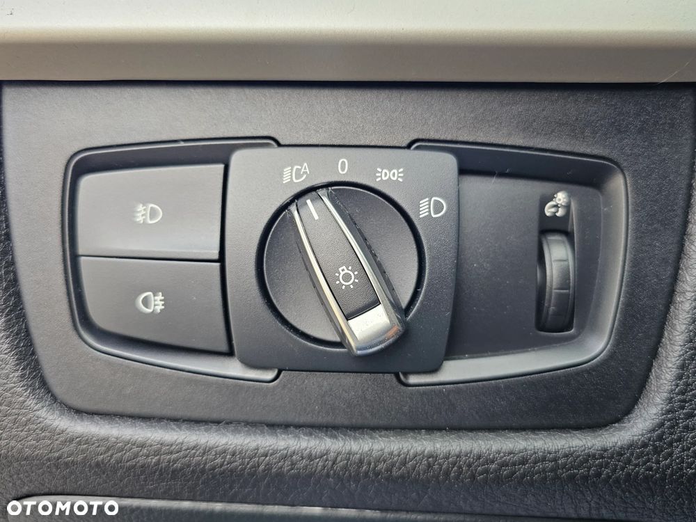 BMW Seria 3 - 29