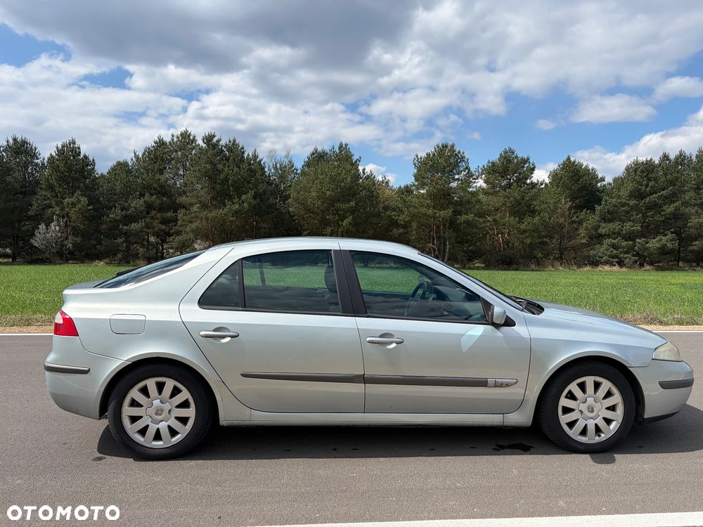 Renault Laguna - 9