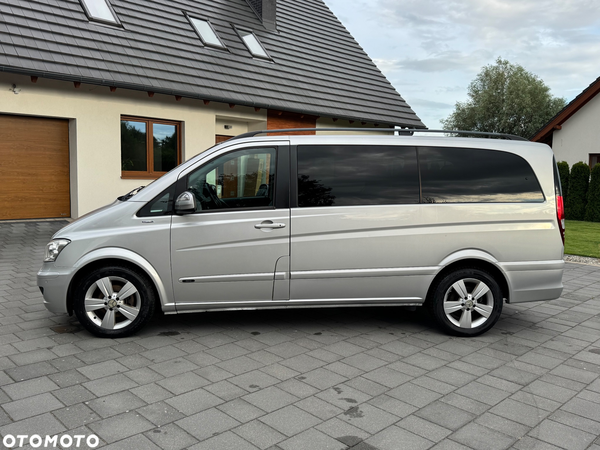 Mercedes-Benz Viano 2.2 CDI DPF lang Automatik Trend Edition - 5
