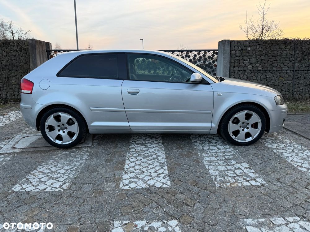 Audi A3 3-drzwiowe 2.0 TDI Attraction - 11