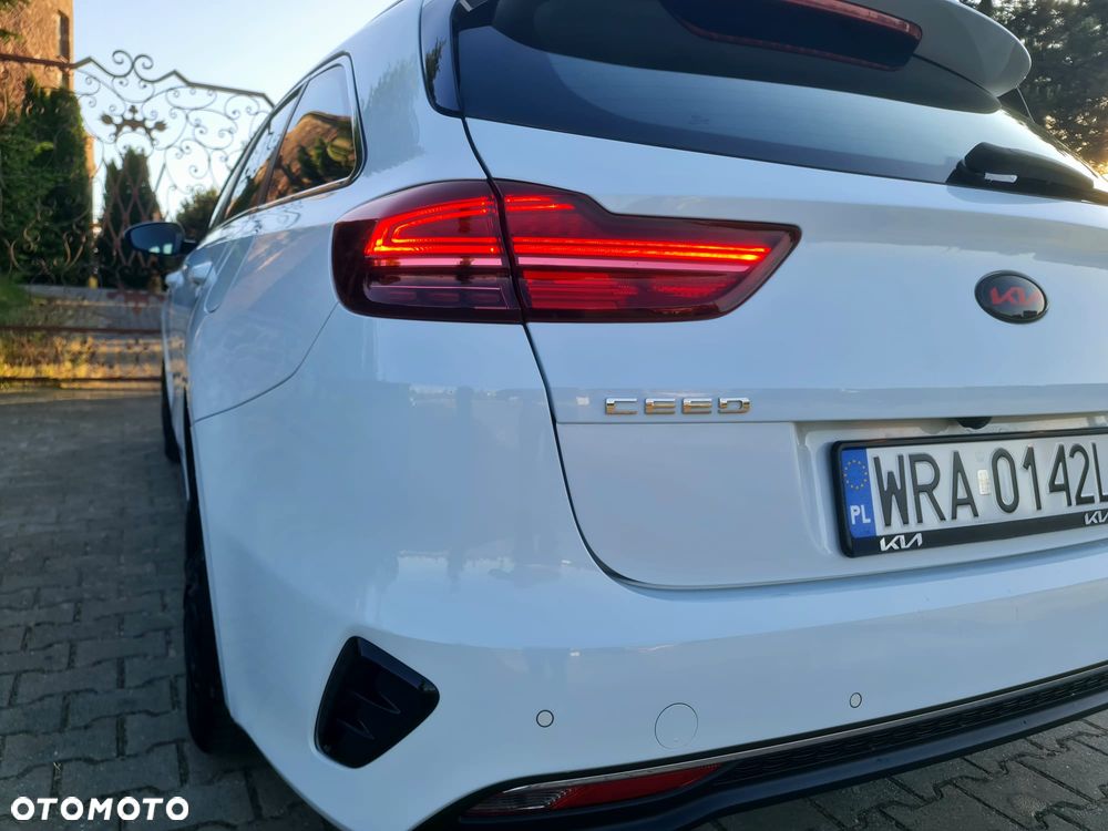 Kia Ceed 1.6 CRDi Platinum Edition - 21