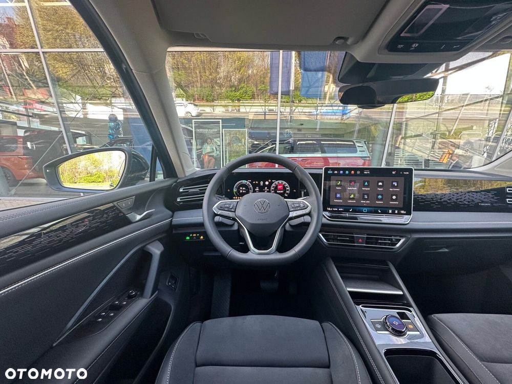 Volkswagen Tiguan - 15