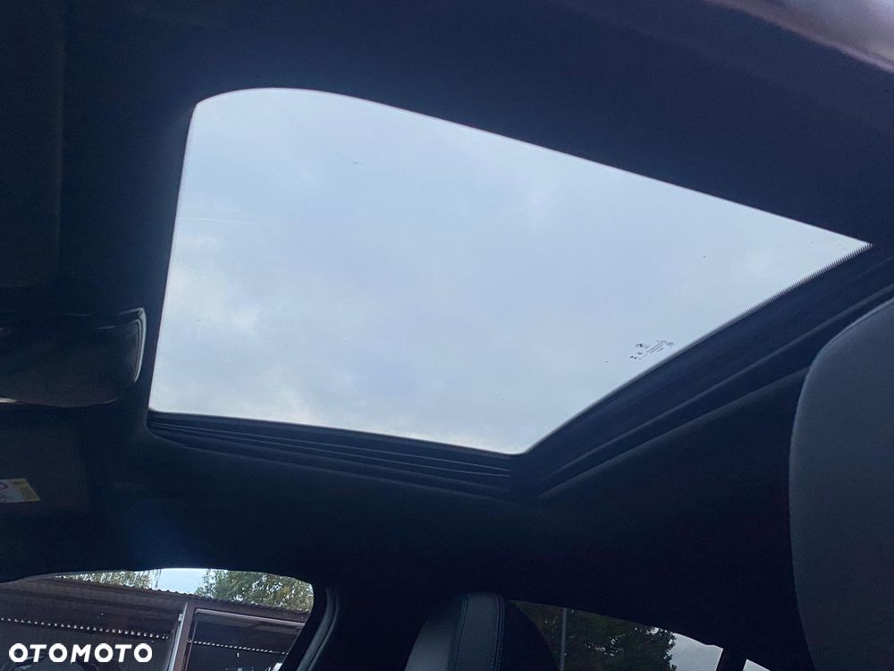 BMW Seria 3 330d xDrive mHEV M Sport sport - 19