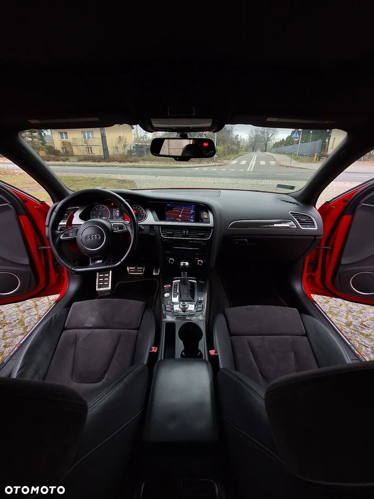 Audi S4 Limousine - 15