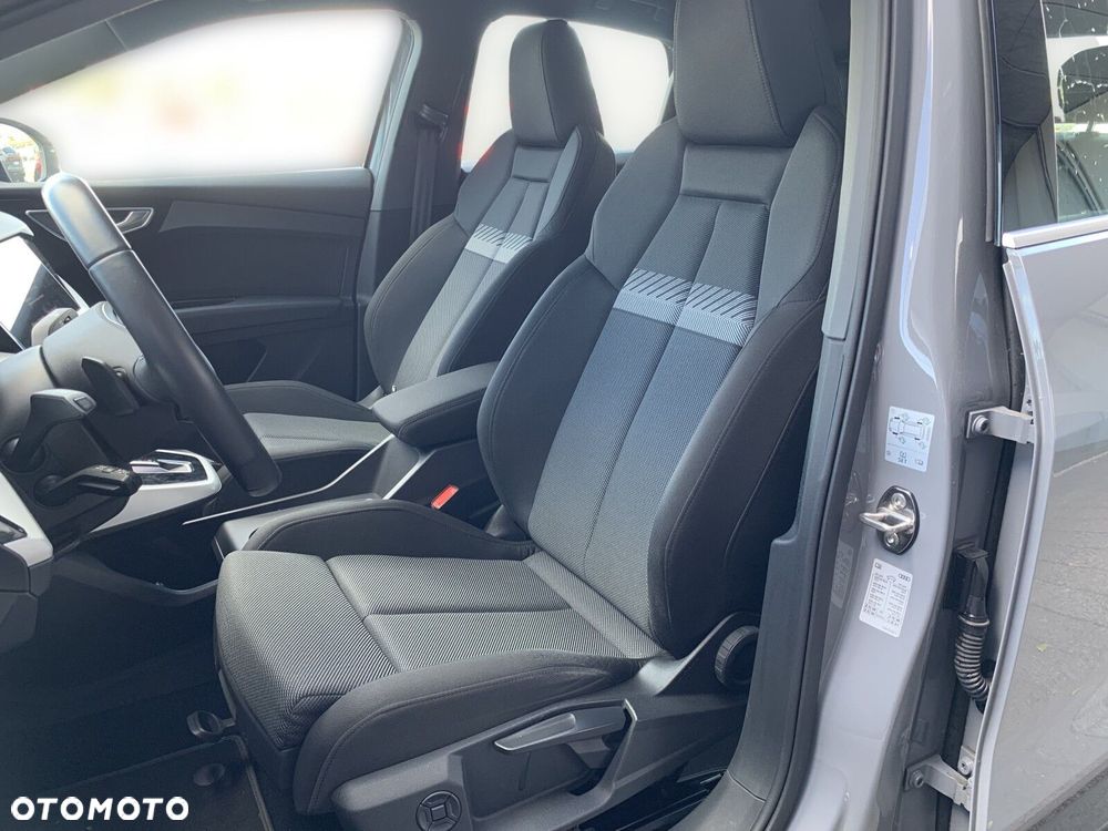 Audi Q4 Sportback e-tron - 11