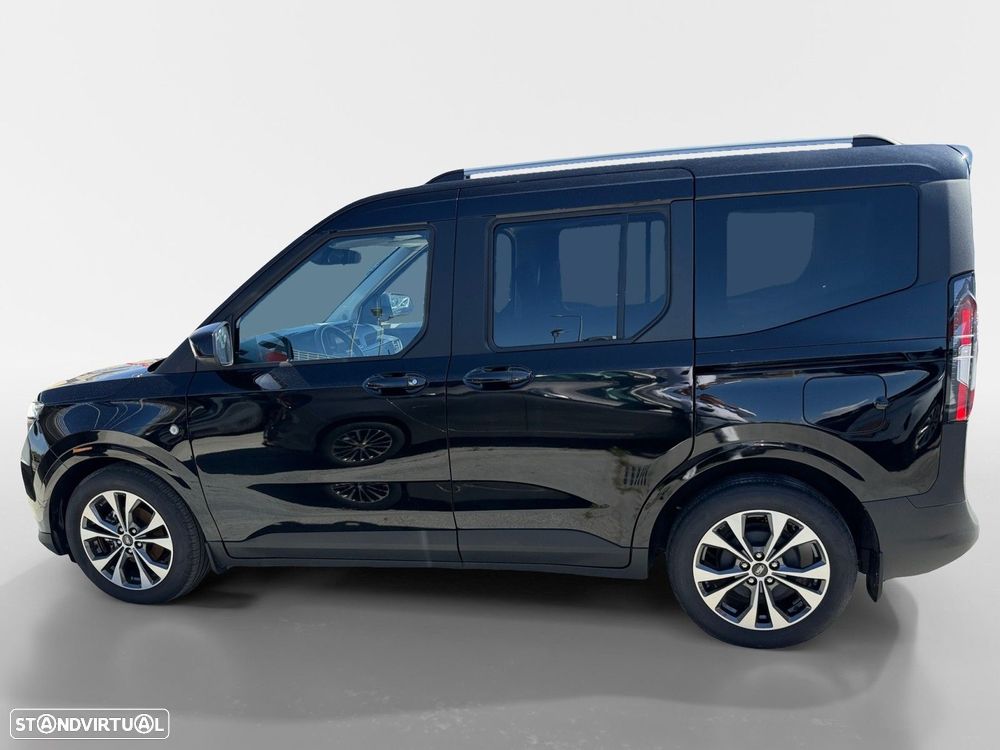 Ford Tourneo Courier 1.0 EcoBoost Titanium DCT — fotografia 2