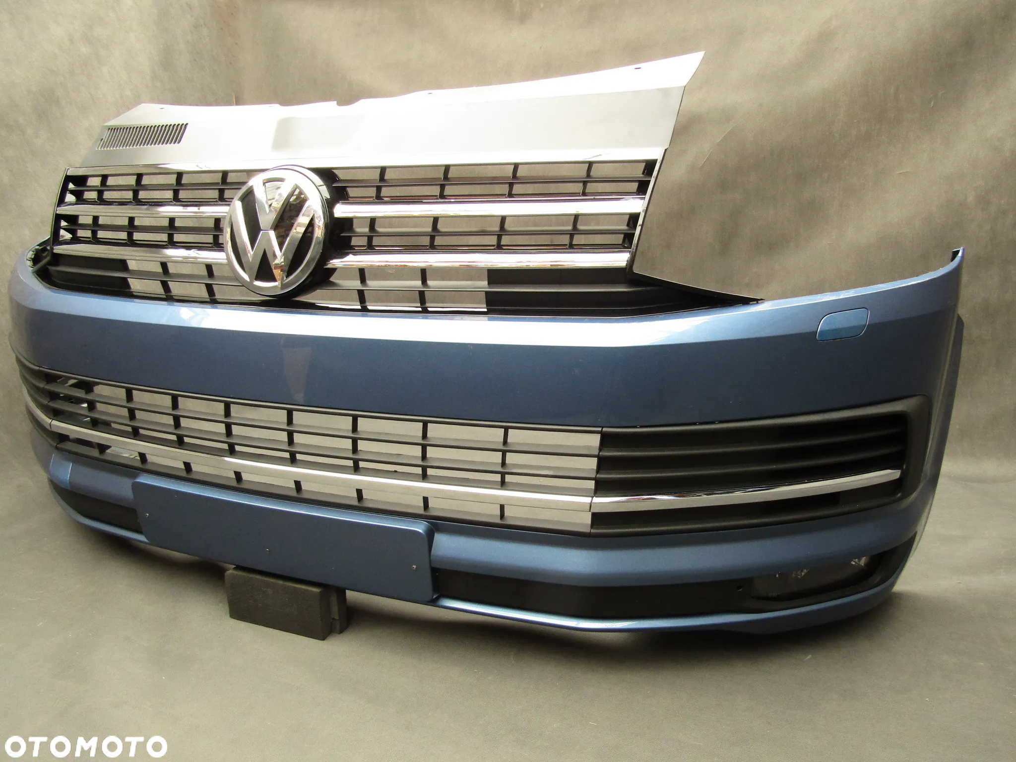 Zderzak przedni VW T6 Multivan / Caravelle Sprysk.  LR5T - 10