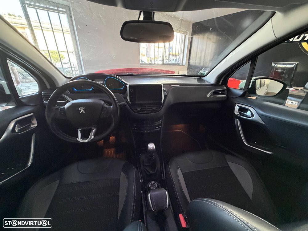 Peugeot 2008 PureTech 130 GPF Stop&Start Allure - 9