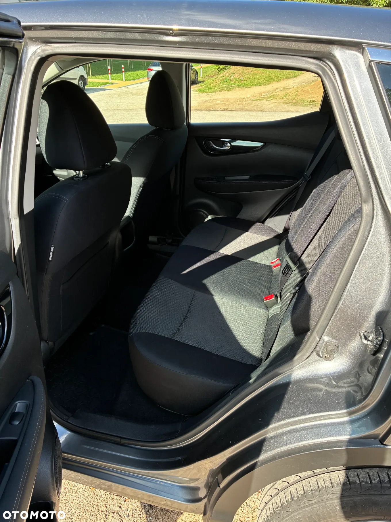 Nissan Qashqai 1.5 dCi N-Tec - 4