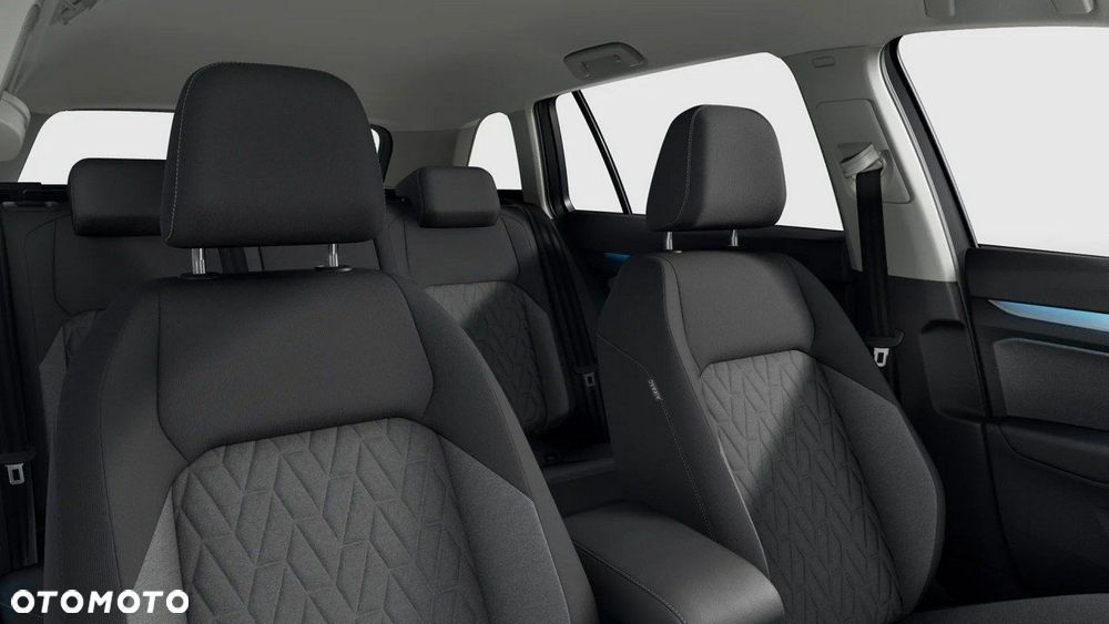 Volkswagen Golf - 12