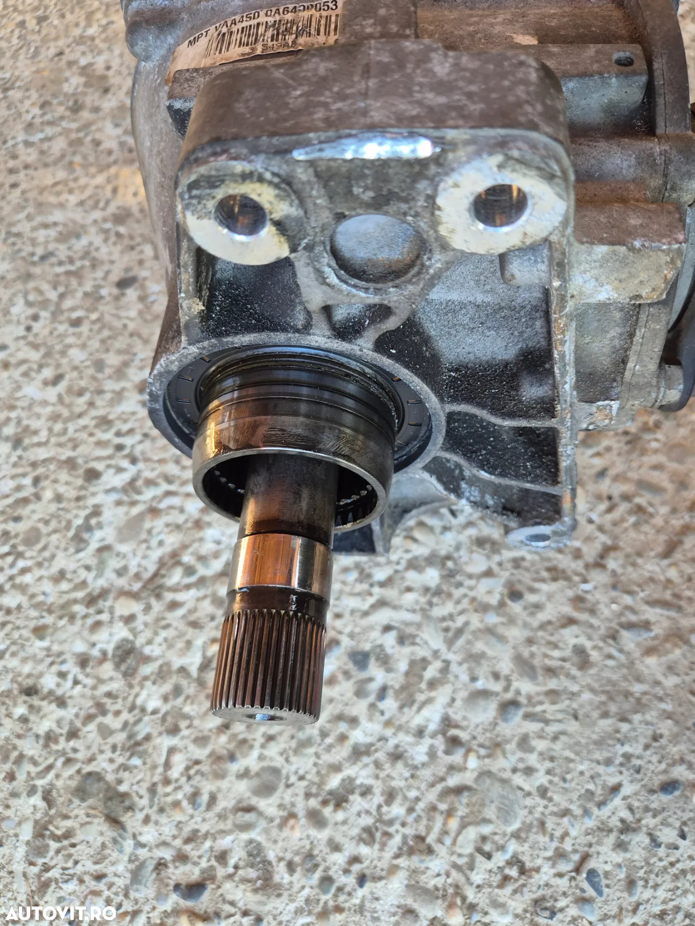 CUTIE TRANSFER / GRUP  FATA  VW TIGUAN  2.0 TDI / CUTIE MANUALA cod 0A6409053AB - 3
