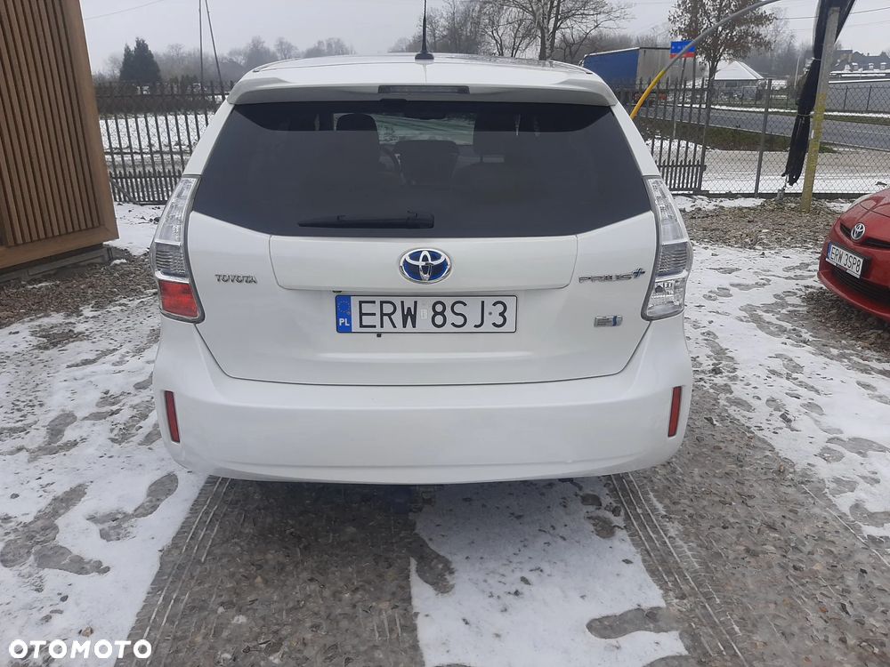 Toyota Prius+ (Hybrid) Executive - 6