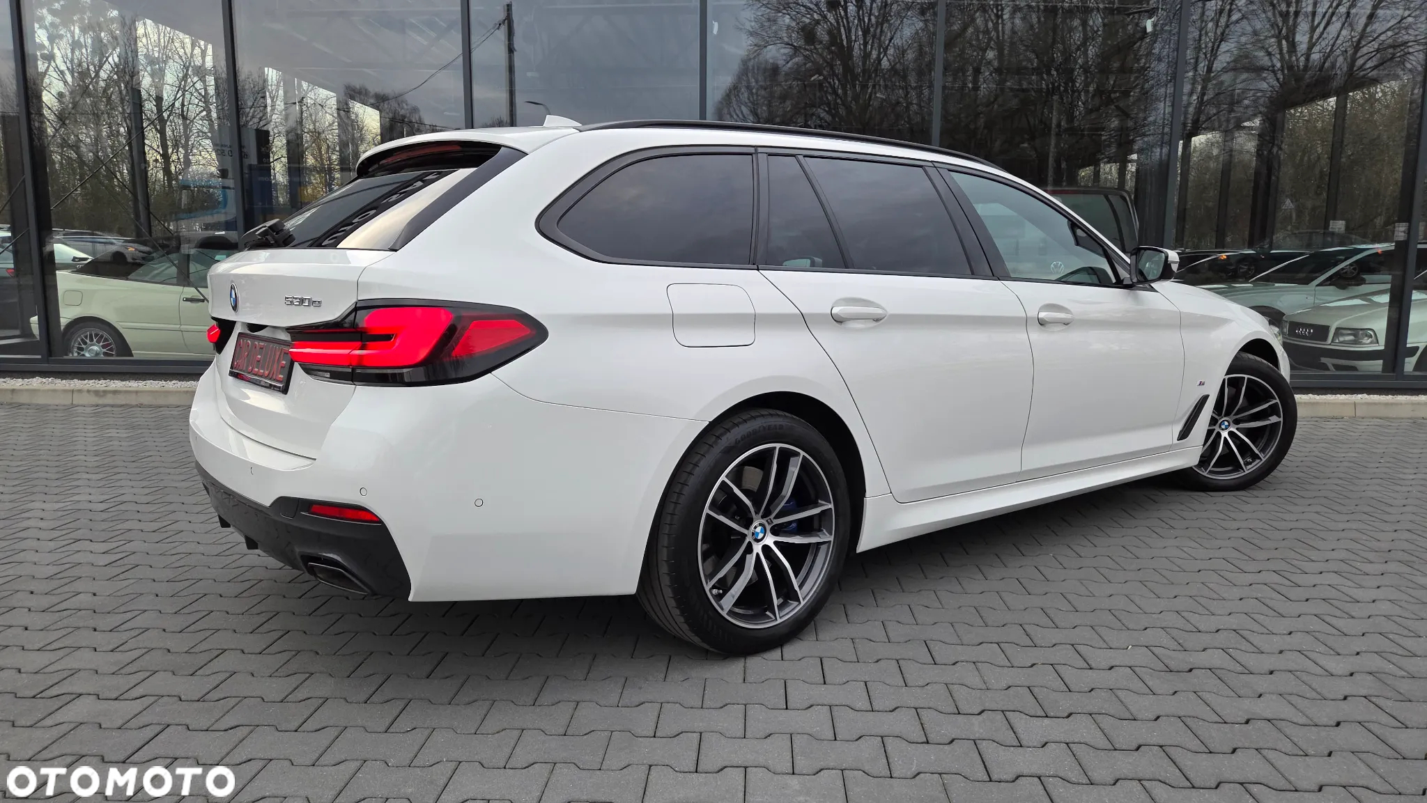 BMW Seria 5 - 38
