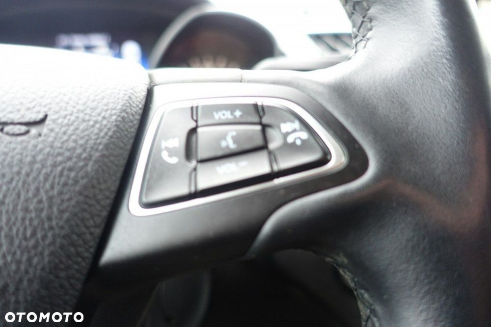 Ford Grand C-MAX - 34