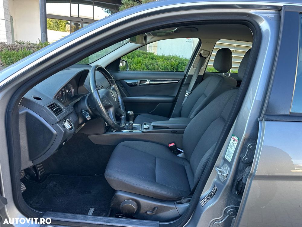 Mercedes-Benz C 220 CDI DPF Elegance - 9