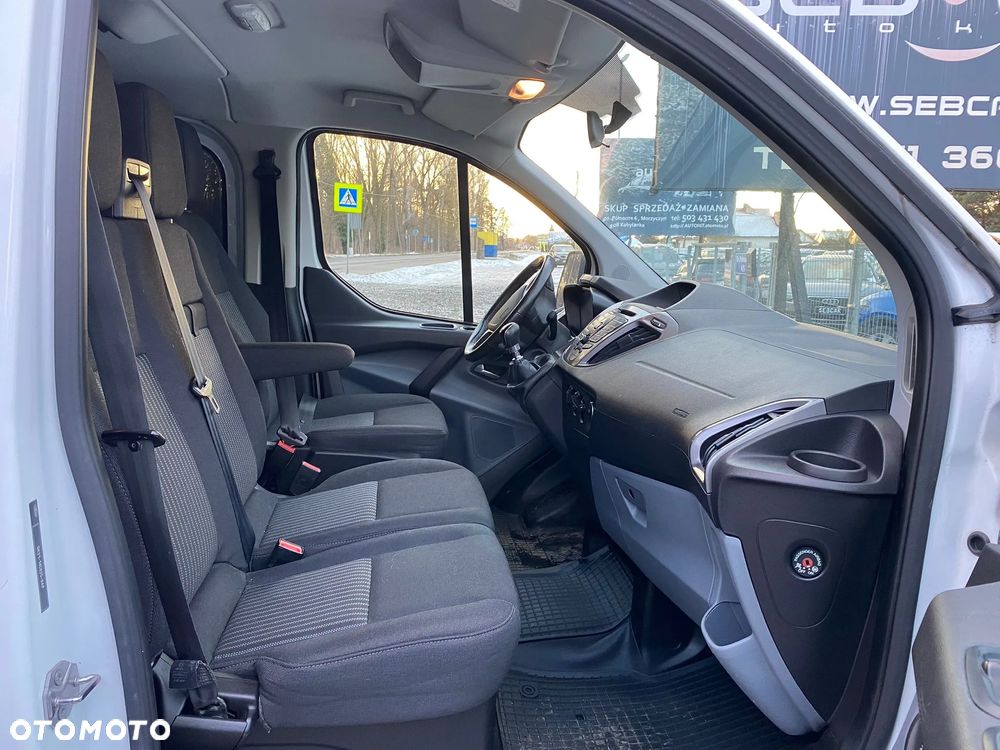 Ford Transit Custom - 8