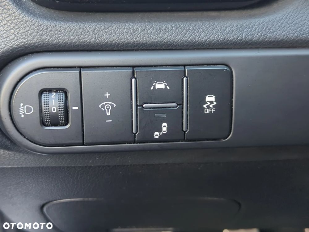 Kia Ceed 1.4 T-GDI L Business Line Plus - 36