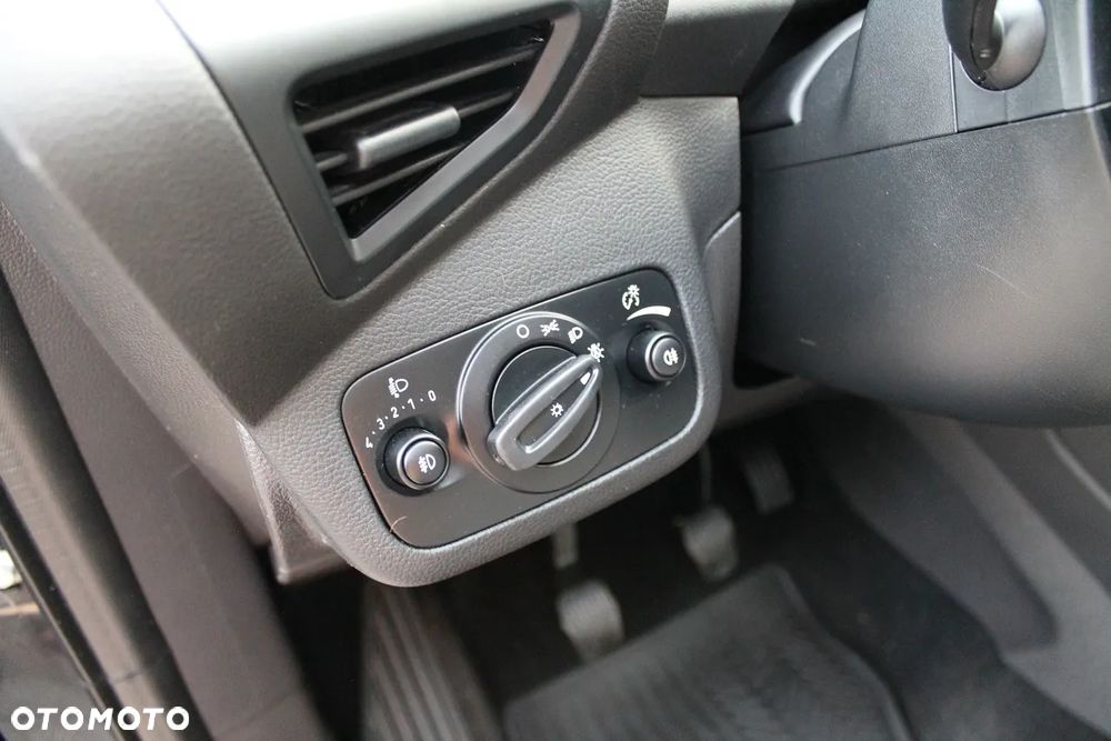 Ford Kuga 2.0 TDCi 4x4 Titanium - 36