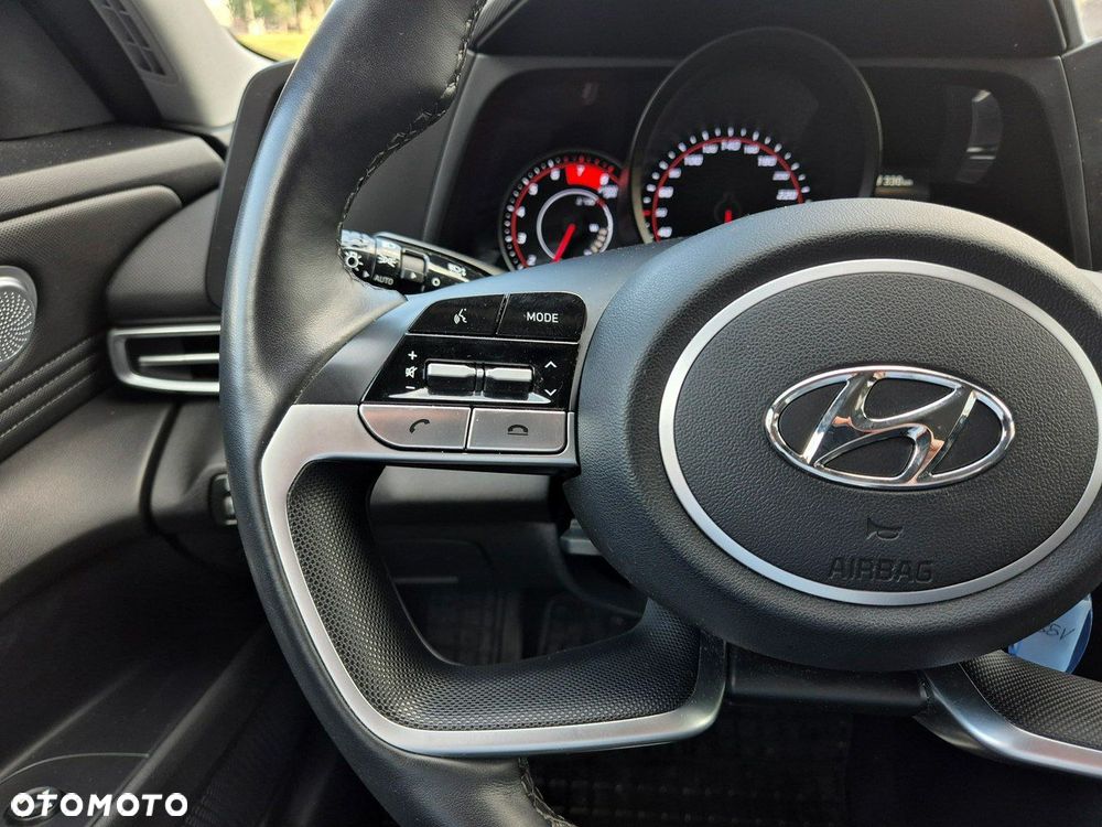 Hyundai Elantra - 18