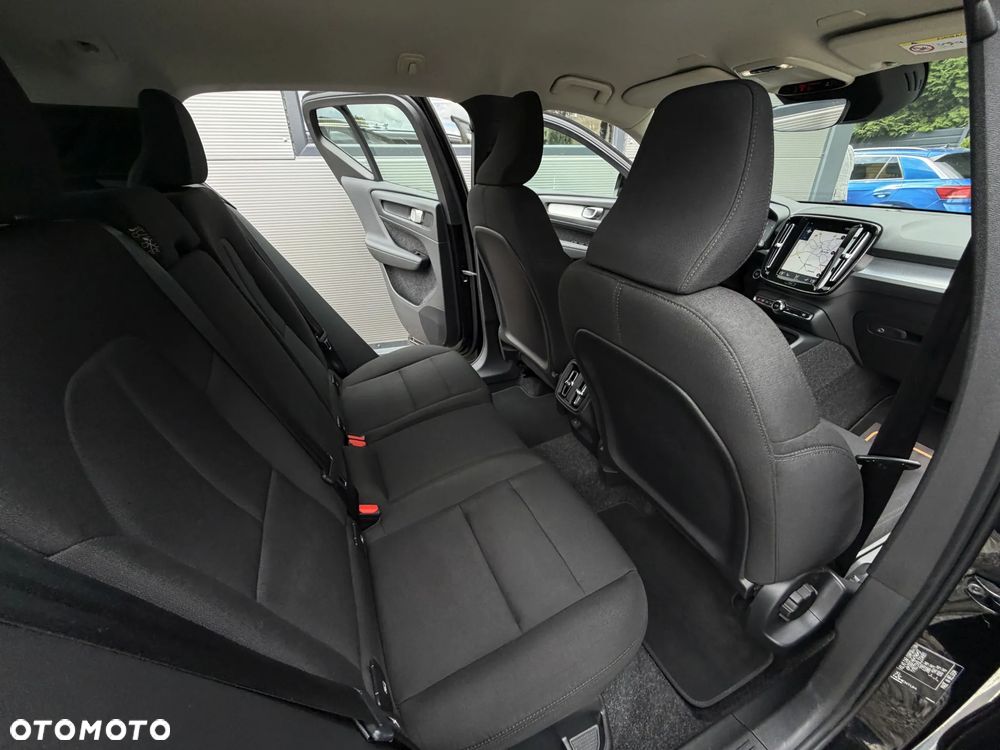 Volvo XC 40 D3 Momentum Pro - 17