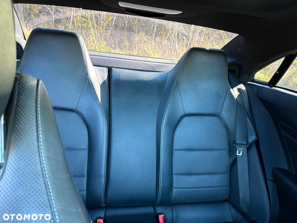 Mercedes-Benz Klasa E 400 4Matic 9G-TRONIC AMG Line - 12