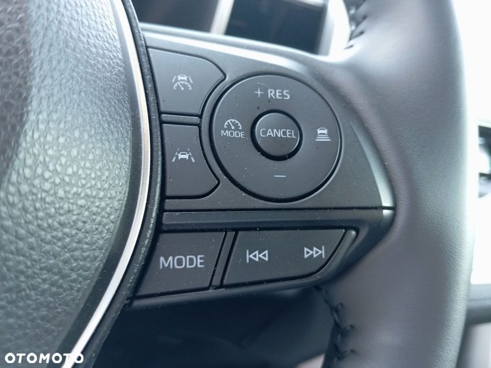 Toyota Corolla Cross 2.0 Hybrid Executive - 21
