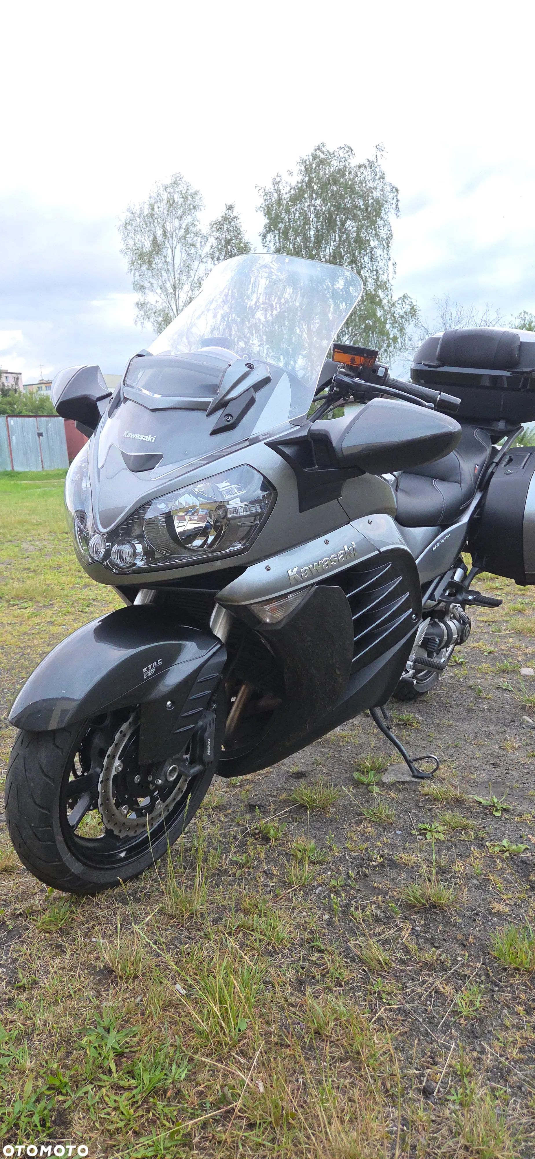 Kawasaki GTR - 1