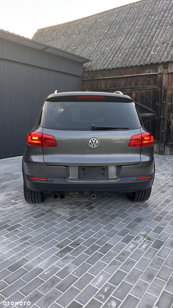 Volkswagen Tiguan - 4