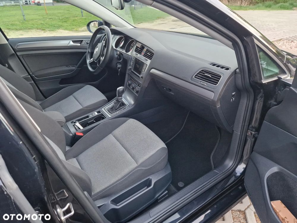 Volkswagen Golf 1.6 TDI BlueMotion Technology DSG Comfortline - 12