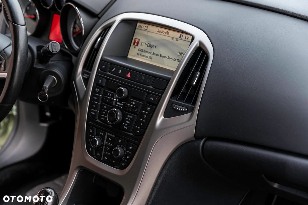 Opel Astra 1.4 Turbo - 27