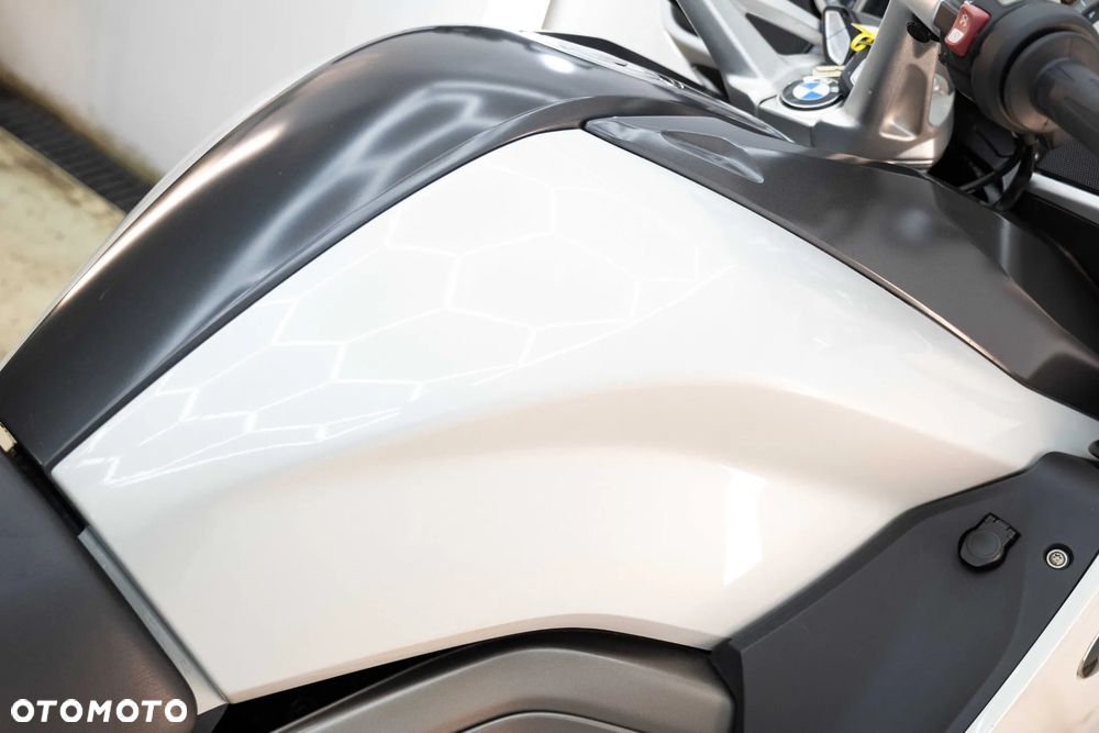 BMW K - 23