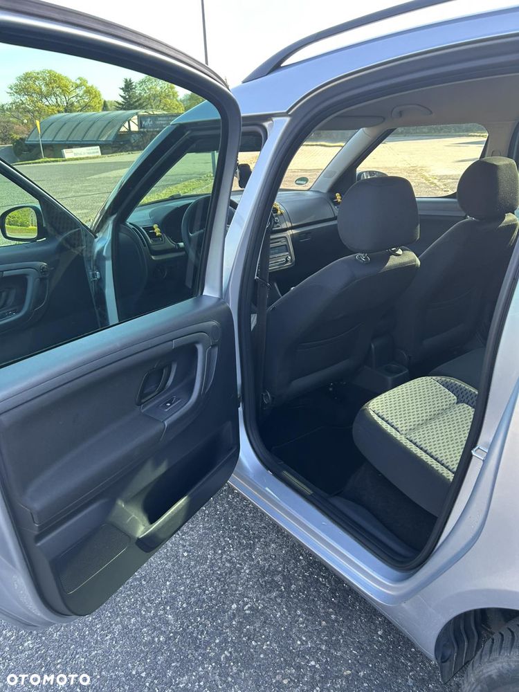 Skoda Roomster 1.2 TSI Comfort PLUS EDITION - 17