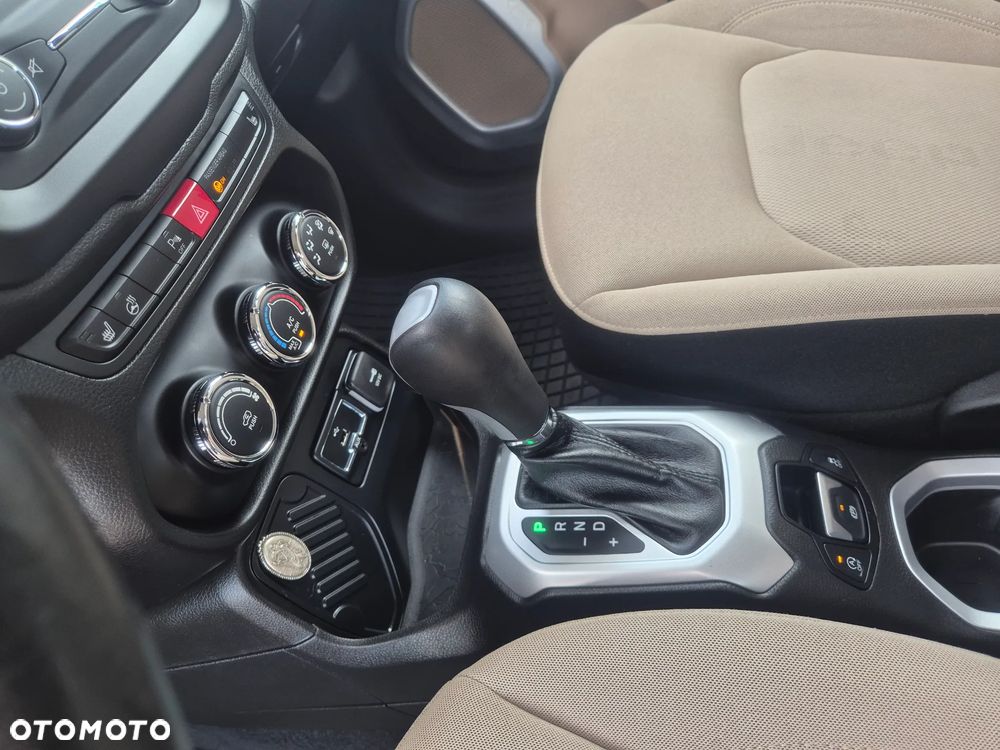 Jeep Renegade 1.4 MultiAir Limited FWD S&S - 20