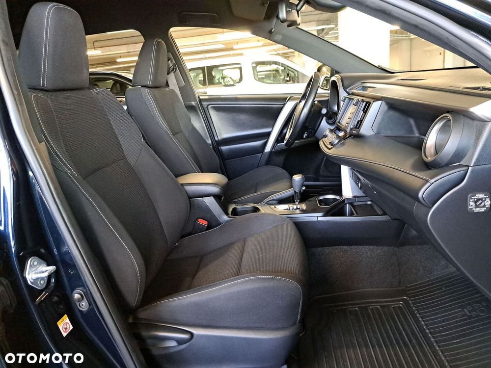 Toyota RAV4 Hybrid Premium 4x4 - 16