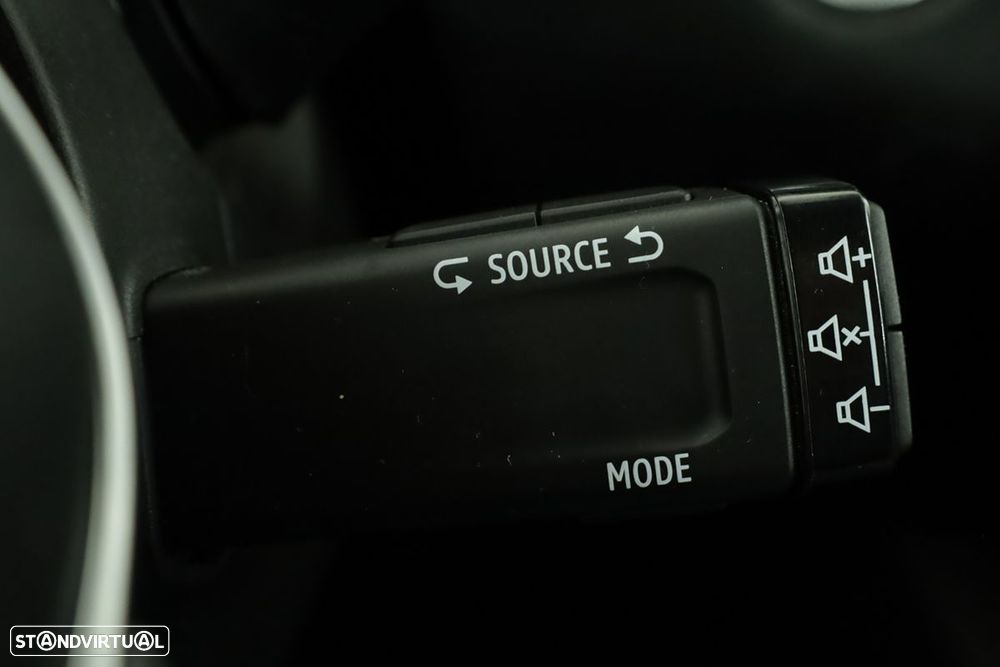 Renault Captur 1.0 TCe Techno Bi-Fuel - 19