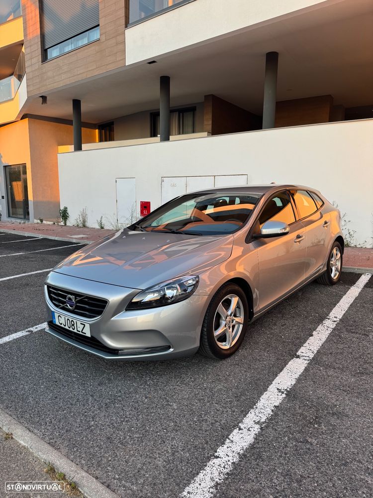 Volvo V40 1.6 D2 Eco Kinetic - 2