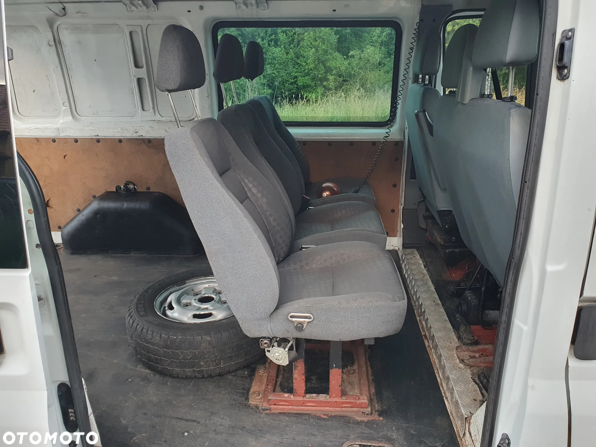 Ford Transit - 10