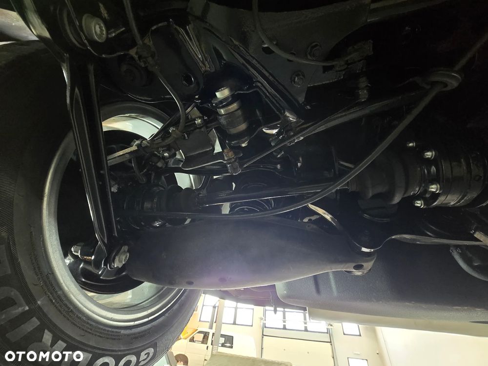 Mercedes-Benz Klasa E - 24