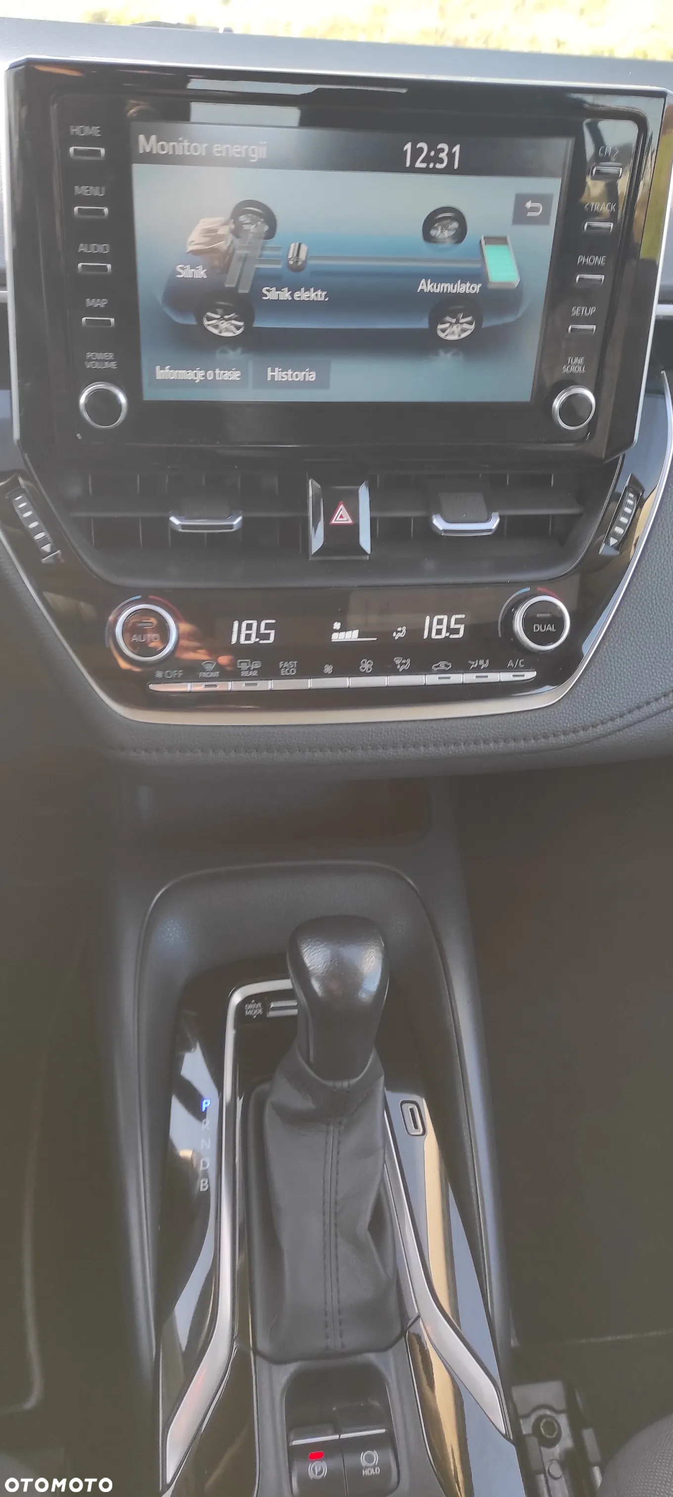 Toyota Corolla 1.8 Hybrid Comfort - 5