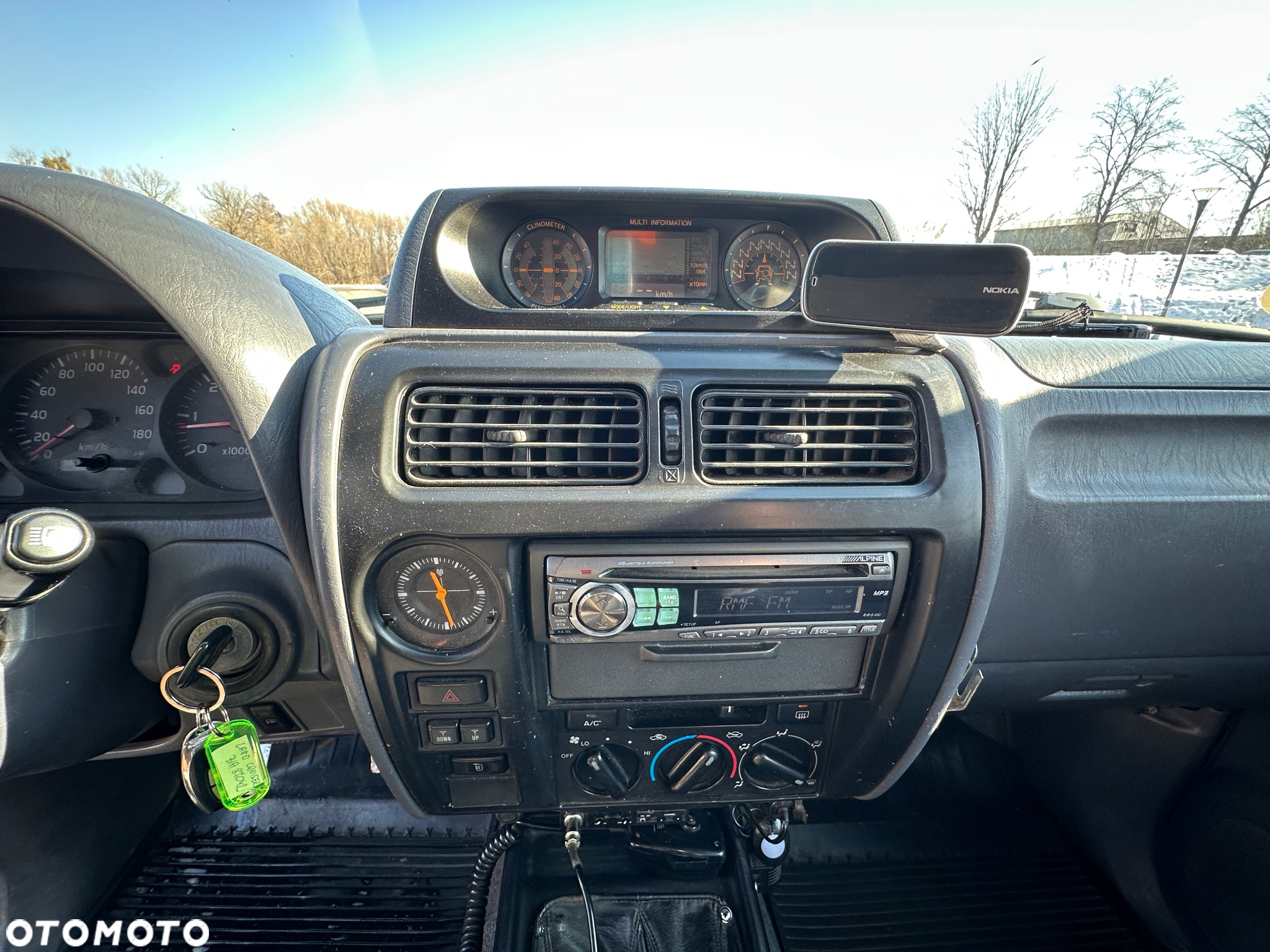 Toyota Land Cruiser - 20