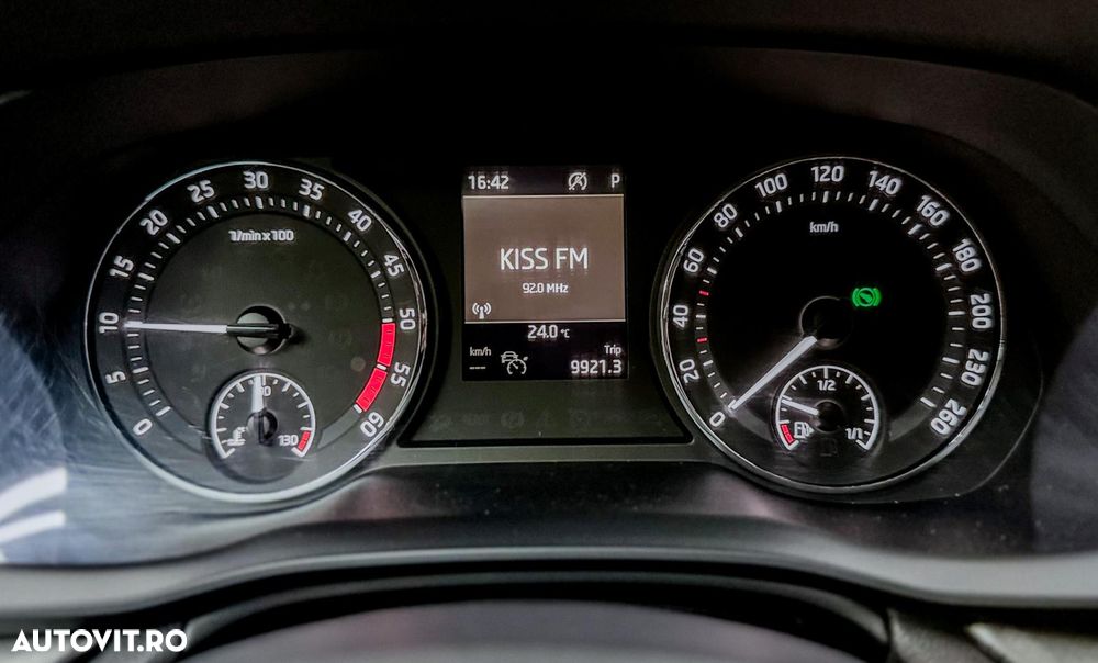 Skoda Octavia 2.0 TDI DSG Ambition - 20