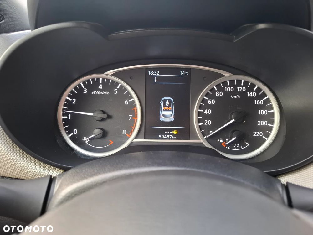 Nissan Micra - 24