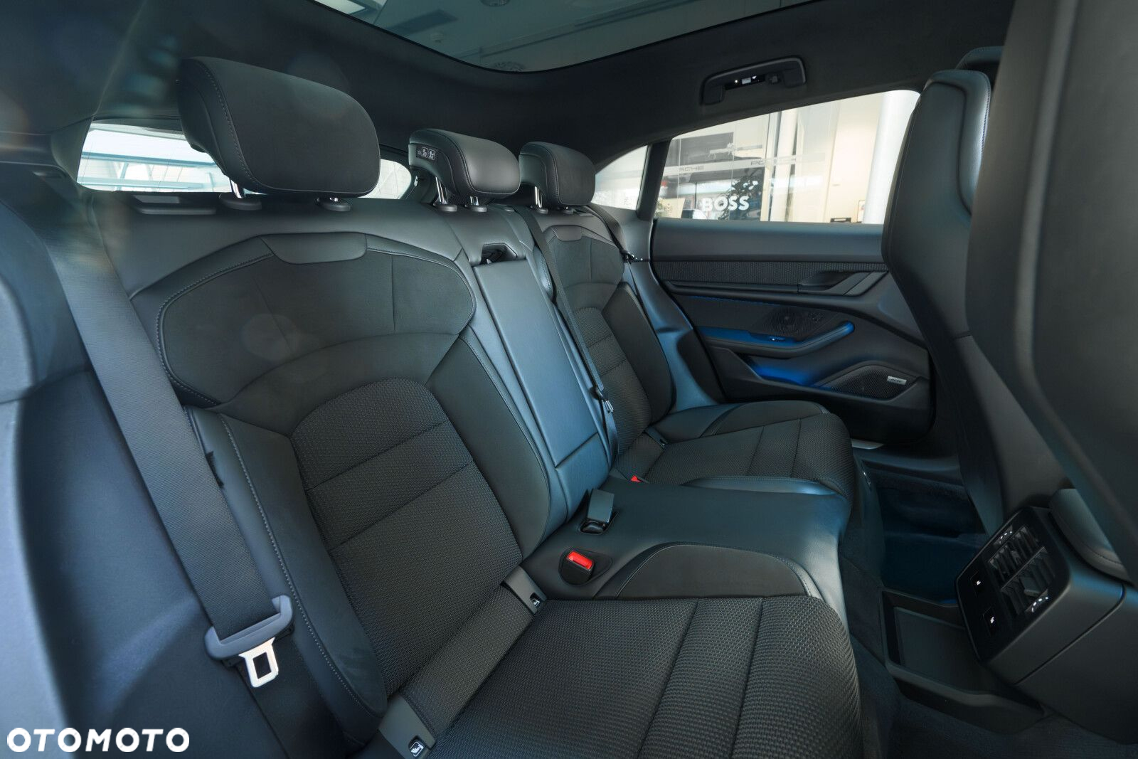 Porsche Taycan 4S Sport Turismo Performance Plus - 14